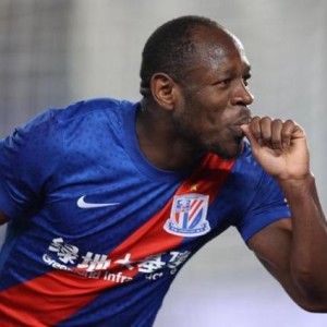 九游体育APP-莫雷诺连场不敢主罚点球 巴索戈绝平为丢单刀救赎